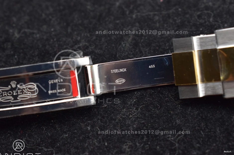 V3 Edition YG SS Tone Bracelet on Sea-Dweller Black GMF Best Two A2824 SS YG Dial 126603 1120